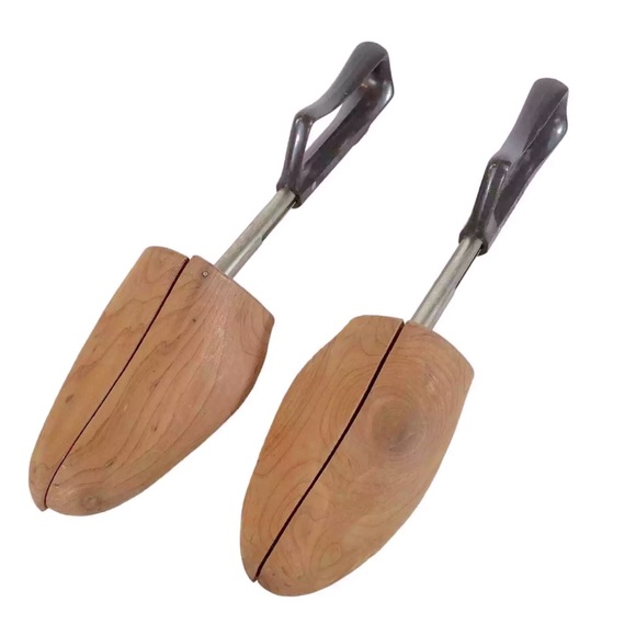 Travel Tree Cedar Wood Shoe Form Keeper by Rochester / Florsheim - Vintage - Picture 1 of 5